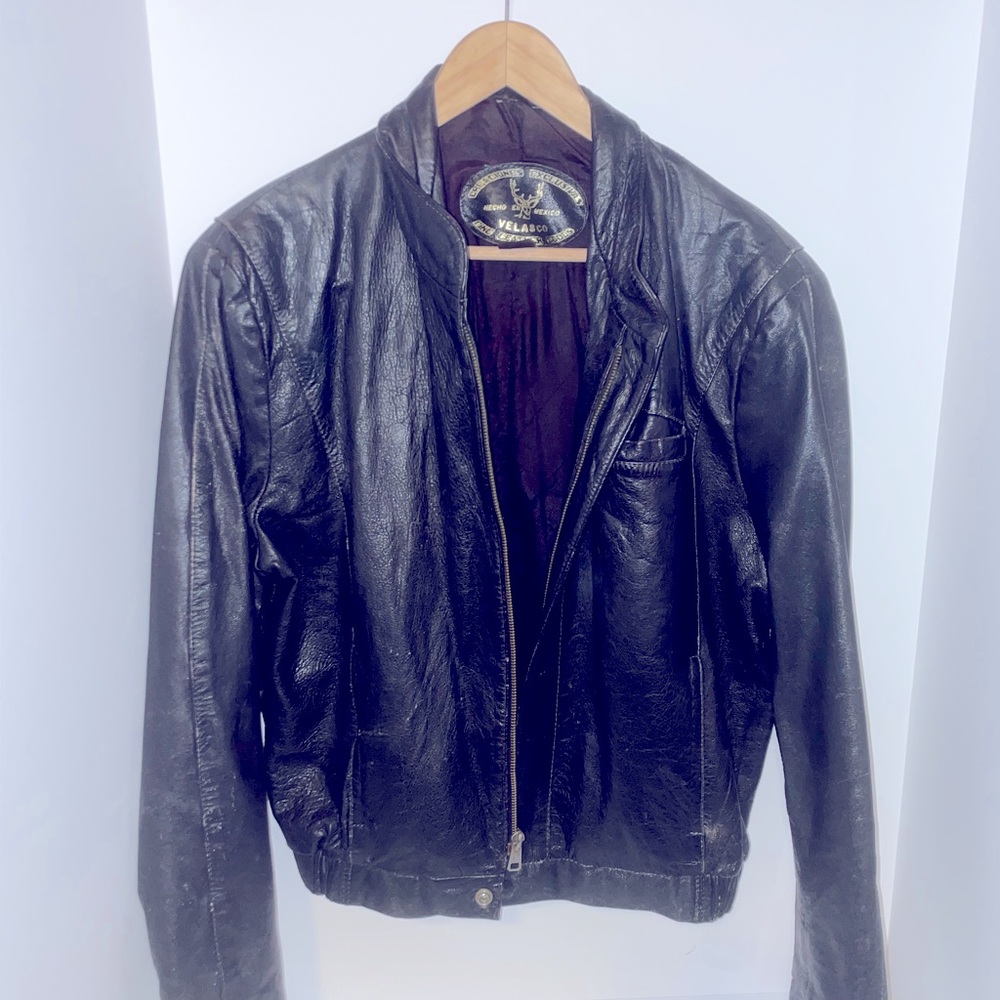Vintage Black Leather jacket from creaciones exclusivias size 42 made in Mexico